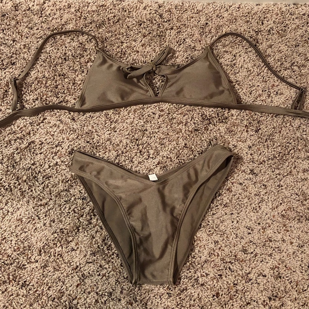Zaful Metallic Bikini Set with Metal Clasp